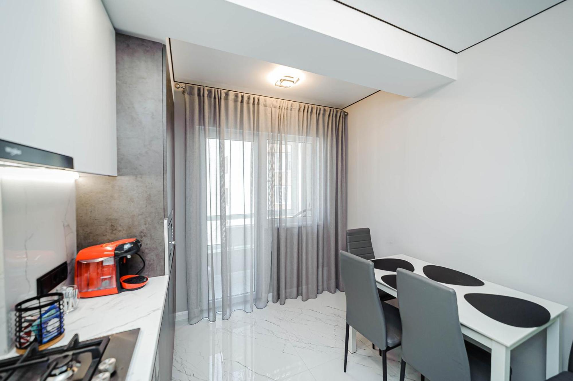 Elegance And Ciocana View
