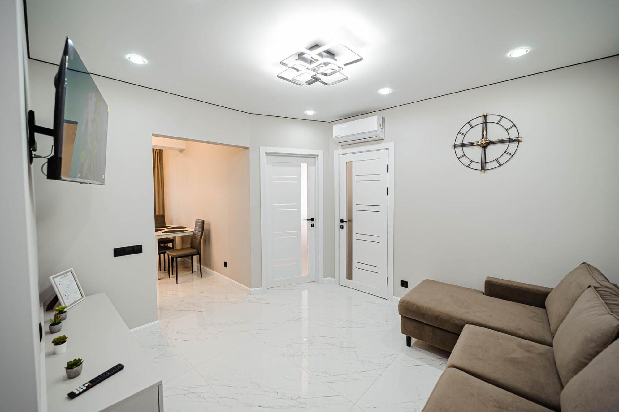 Апартаменти Elegance And Ciocana View