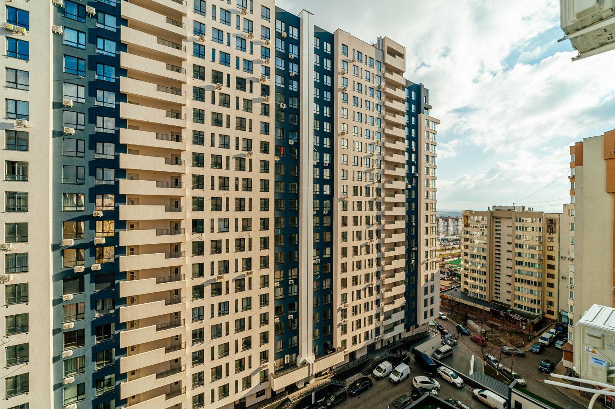 Elegance And Ciocana View Апартаменти *